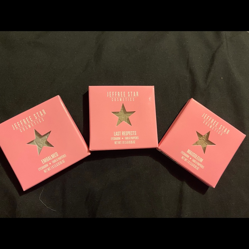J⭐️ eyeshadow singles